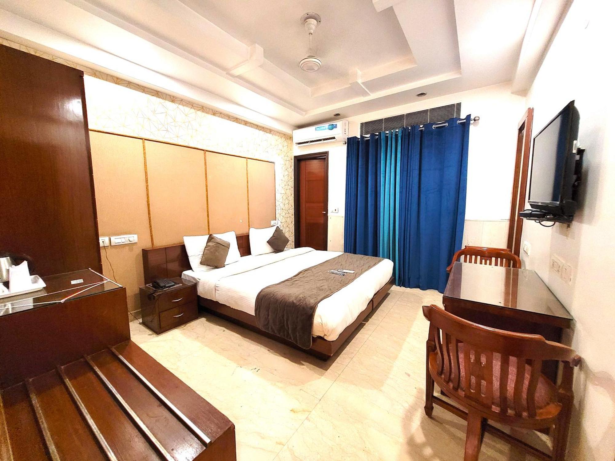 Hotel The Daanish Residency - Karol Bagh Új-Delhi Kültér fotó
