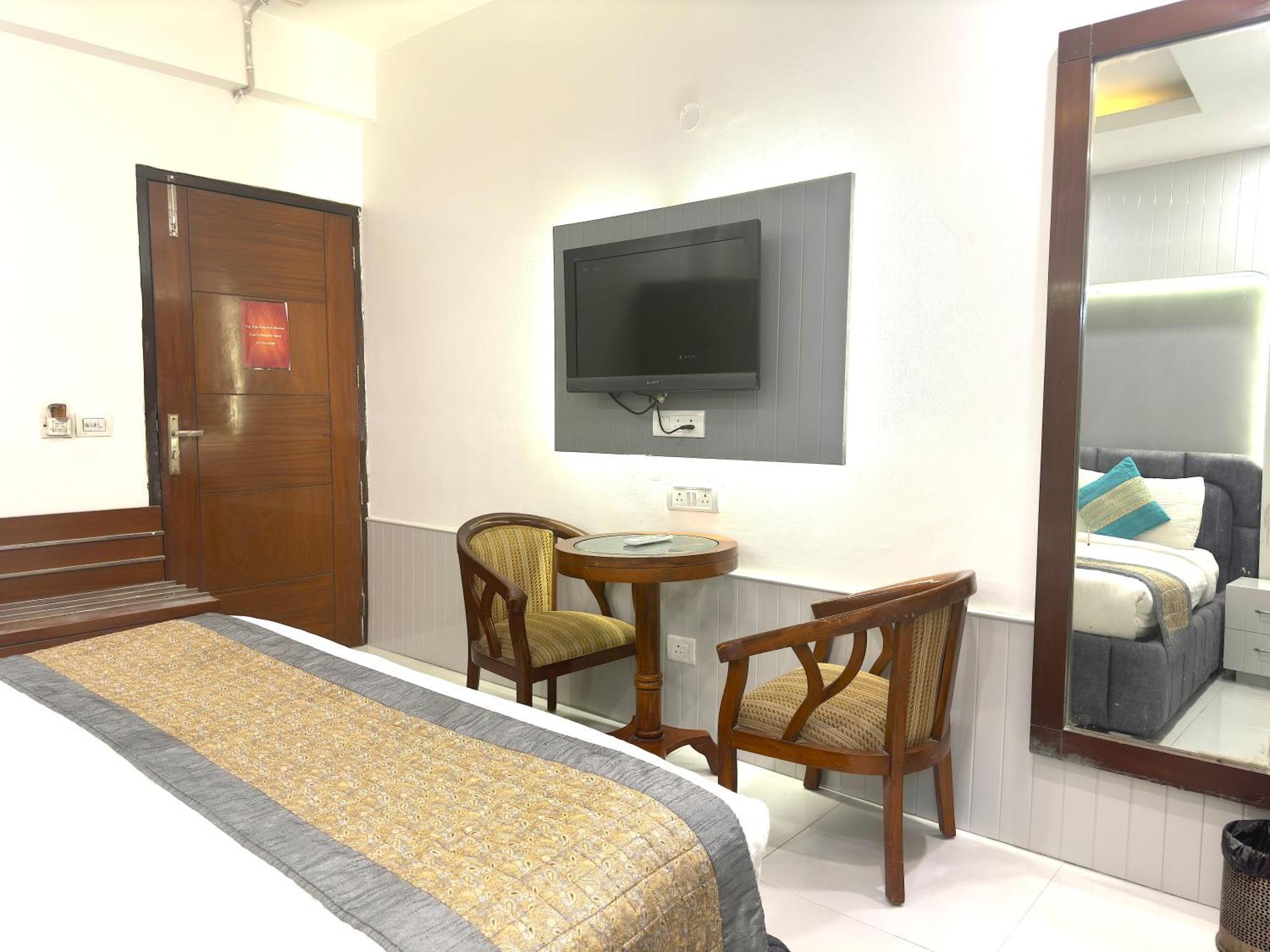 Hotel The Daanish Residency - Karol Bagh Új-Delhi Kültér fotó